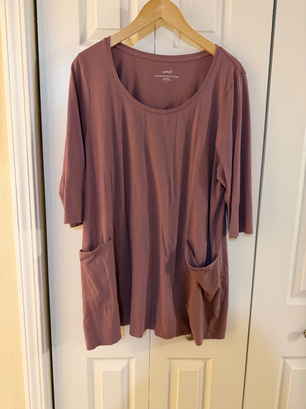 J Jill …Prue Jill Two Pocket Knit Tunic.  SIze XL